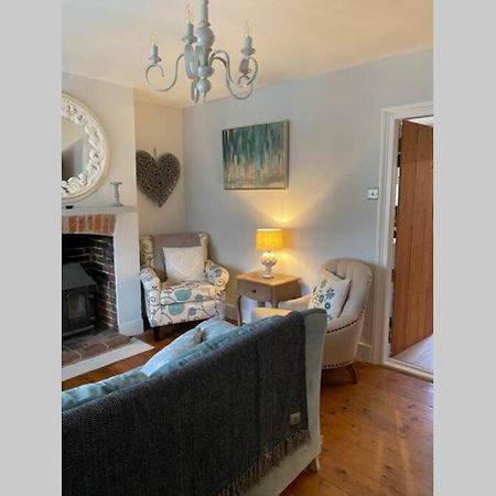 Angel Cottage, Boxgrove, Chichester - Relax And Unwind Экстерьер фото